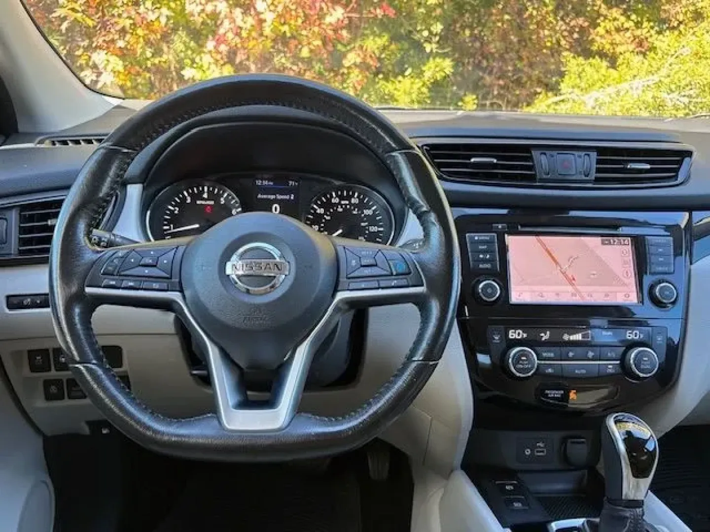 2019 /Light Gray Nissan Rogue SV (JN1BJ1CR4KW) with an 2L I-4 gasoline direct injection engine, located at 3598 James B White Hwy South, Whiteville, NC, 28472, (910) 642-3196, 34.294846, -78.732613 - ### Adventure Awaits with the 2019 Nissan Rogue SV - Perfect for Your Next Journey!<br /> <br /> Discover the perfect blend of style, comfort, and versatility with the 2019 Nissan Rogue SV, now available at Car City - Conway. Whether you're planning a weekend getaway with family, tackling daily comm - Photo#7