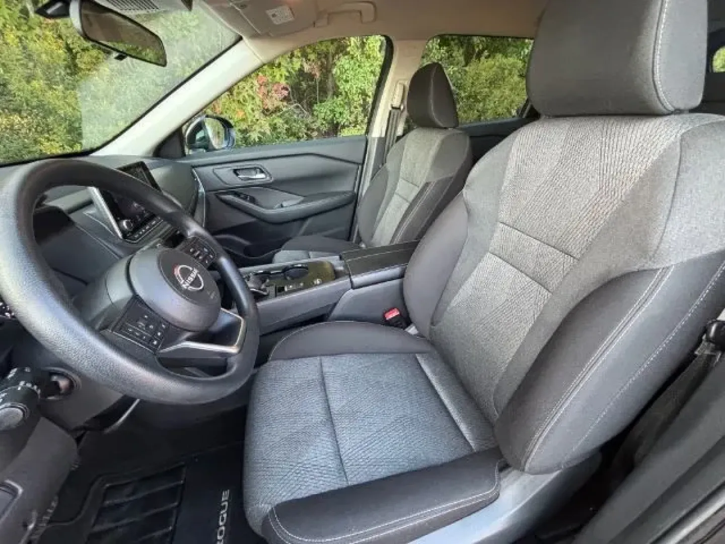 2024 /Charcoal Nissan Rogue SV FWD (5N1BT3BA6RC) with an VC-Turbo 1.5L I-3 gasoline direct injection engine, located at 2761 East Hwy 501, Conway, SC, 29526, (843) 331-1151, 33.781528, -78.989883 - **Elevate Your Everyday Adventures with the 2024 Nissan Rogue SV FWD at Car City - Conway!**<br /> <br /> Are you seeking a vehicle that effortlessly combines functionality and style for your daily commute or weekend getaways? Look no further than the 2024 Nissan Rogue SV FWD, now available at Car C - Photo#10