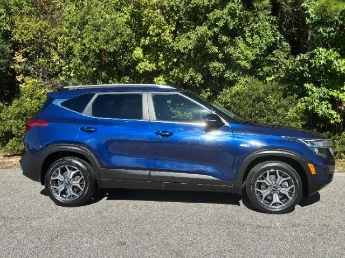 2023 /Black Kia Seltos EX (KNDERCAA4P7) with an 2L I-4 DOHC engine, located at 2761 East Hwy 501, Conway, SC, 29526, (843) 331-1151, 33.781528, -78.989883 - **Explore the Great Outdoors in Style with the 2023 Kia Seltos EX from Car City - Conway!**<br /> <br /> Are you ready to take your adventures to the next level? Whether you're planning a family road trip down the scenic highways of South Carolina or simply need a reliable companion for your daily c - Photo#3