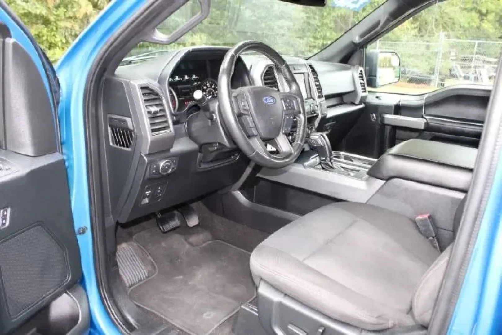 2020 Ford F-150 XLT (1FTEW1E4XLK) with an Other engine, located at 9146 Ocean Hwy West, Calabash, NC, 28467, (910) 579-1110, 33.928635, -78.576157 - **Discover Your Next Adventure with the 2020 Ford F-150 XLT at Car City - Whitesville!** <br /> <br /> Are you ready to elevate your driving experience? Whether you're hauling gear for weekend getaways, navigating your daily commute, or tackling the toughest terrains, the 2020 Ford F-150 XLT is the - Photo#7