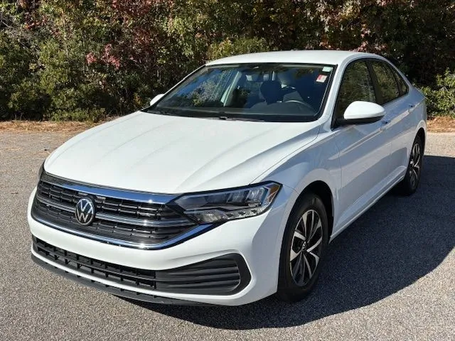 photo of 2024 Volkswagen Jetta 1.5T S