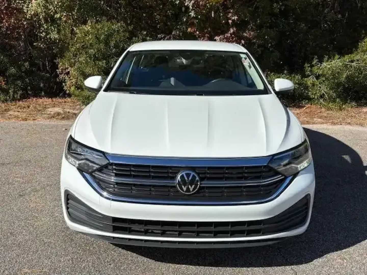2024 /Titan Black Volkswagen Jetta 1.5T S (3VW5M7BU1RM) with an 1.5L I-4 gasoline direct injection engine, 8A transmission, located at 2761 East Hwy 501, Conway, SC, 29526, (843) 331-1151, 33.781528, -78.989883 - Are you searching for a vehicle that perfectly blends style, efficiency, and practicality? Look no further than the 2024 Volkswagen Jetta, an ideal sedan for daily commuters, growing families, and anyone who needs a reliable vehicle for weekend adventures. With its sleek design and technology-driven - Photo#4