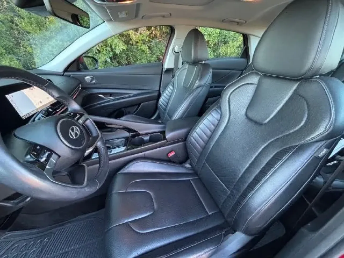 2024 /Black Hyundai Elantra Limited (KMHLP4DG0RU) with an Nu PE 2L I-4 DOHC engine, located at 2761 East Hwy 501, Conway, SC, 29526, (843) 331-1151, 33.781528, -78.989883 - **Discover the Perfect Blend of Style and Efficiency with the 2024 Hyundai Elantra Limited!**<br /> <br /> Are you searching for a vehicle that meets the demands of a busy lifestyle while ensuring comfort and reliability? Look no further! The 2024 Hyundai Elantra Limited is the ideal sedan for anyon - Photo#11