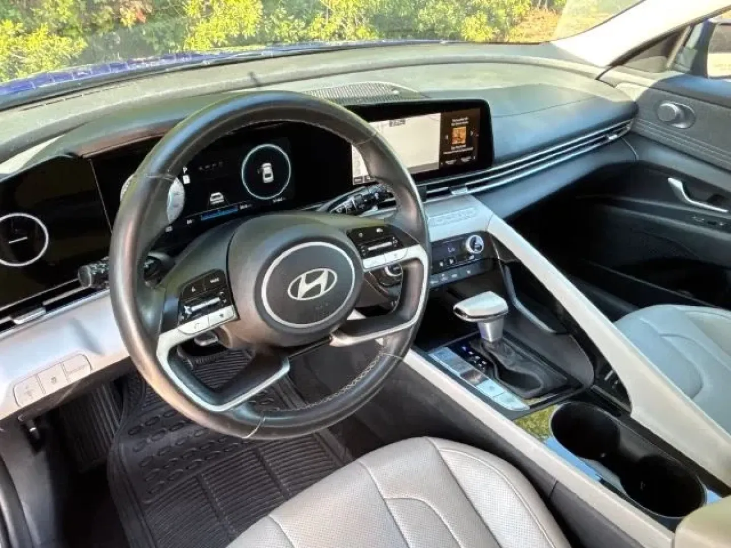 2024 /Melange/Light Gray Hyundai Elantra Limited (KMHLP4DGXRU) with an Nu PE 2L I-4 DOHC engine, located at 2761 East Hwy 501, Conway, SC, 29526, (843) 331-1151, 33.781528, -78.989883 - **Discover Your Next Adventure with the 2024 Hyundai Elantra Limited at Car City - Conway!**<br /> <br /> Are you ready to elevate your everyday driving experience? The 2024 Hyundai Elantra Limited, now available at Car City - Conway, is the perfect sedan for those seeking a balance of style, comfor - Photo#10
