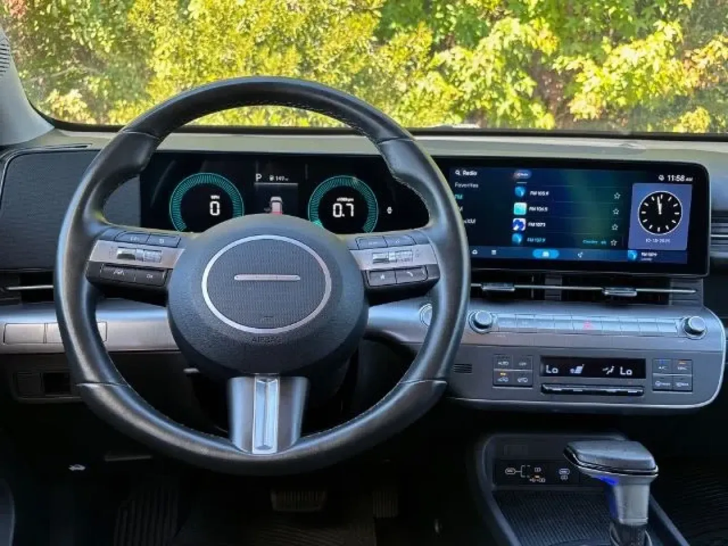 2024 /Black Hyundai Kona SEL (KM8HB3AB4RU) with an Nu PE 2L I-4 DOHC engine, located at 2761 East Hwy 501, Conway, SC, 29526, (843) 331-1151, 33.781528, -78.989883 - Experience the thrill of adventure with the 2024 Hyundai Kona SEL, now available at Car City - Conway, your trusted pre-owned dealership located at 2761 East Hwy 501, Conway, SC 29526. Whether you're navigating through busy city streets or embarking on weekend getaways, this stylish and versatile ut - Photo#7