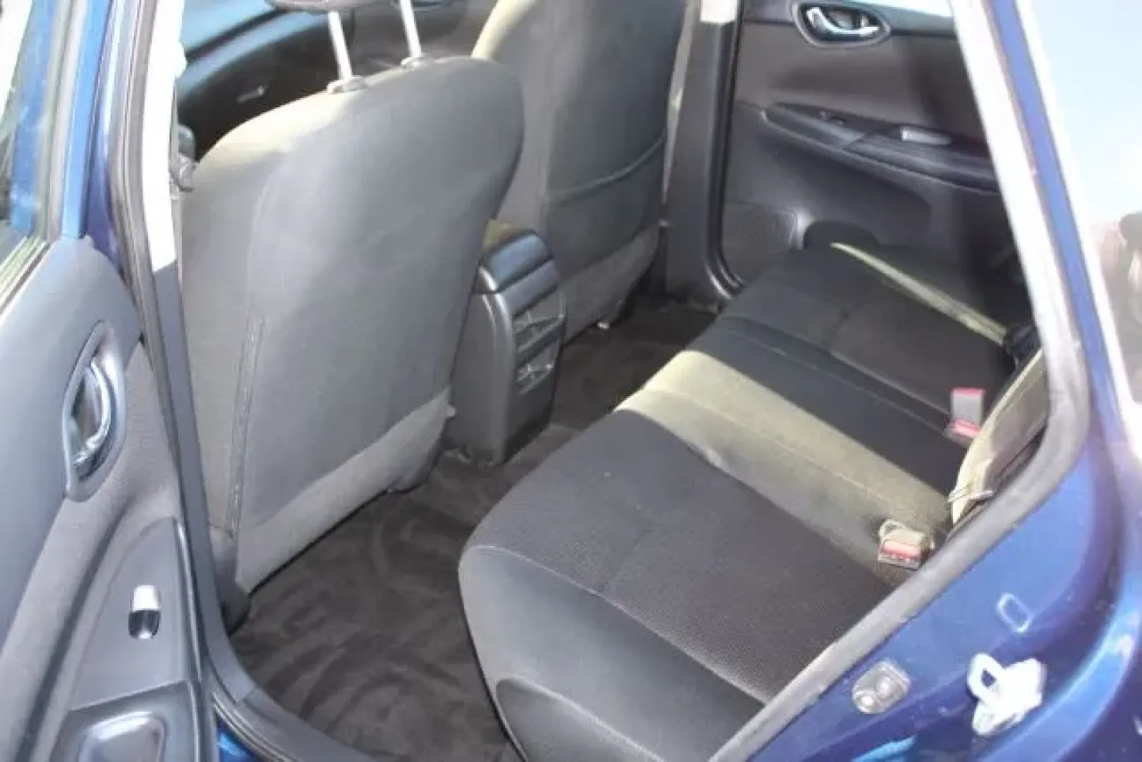 2019 Nissan Sentra S CVT (3N1AB7AP0KY) with an 1.8L L4 SFI DOHC 16 engine, Continuously Variabl transmission, located at 3598 James B White Hwy South, Whiteville, NC, 28472, (910) 642-3196, 34.294846, -78.732613 - **Discover the Perfect Blend of Comfort and Affordability with the 2019 Nissan Sentra at Car City - Whitesville!**<br /> <br /> If you're seeking a reliable, stylish, and efficient sedan for your daily commute or weekend getaways, look no further than this 2019 Nissan Sentra, available now at Car Ci - Photo#7