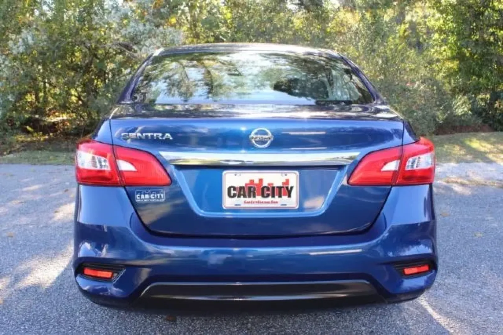 2019 Nissan Sentra S CVT (3N1AB7AP0KY) with an 1.8L L4 SFI DOHC 16 engine, Continuously Variabl transmission, located at 9146 Ocean Hwy West, Calabash, NC, 28467, (910) 579-1110, 33.928635, -78.576157 - **Discover the Perfect Blend of Comfort and Affordability with the 2019 Nissan Sentra at Car City - Whitesville!**<br /> <br /> If you're seeking a reliable, stylish, and efficient sedan for your daily commute or weekend getaways, look no further than this 2019 Nissan Sentra, available now at Car Ci - Photo#2