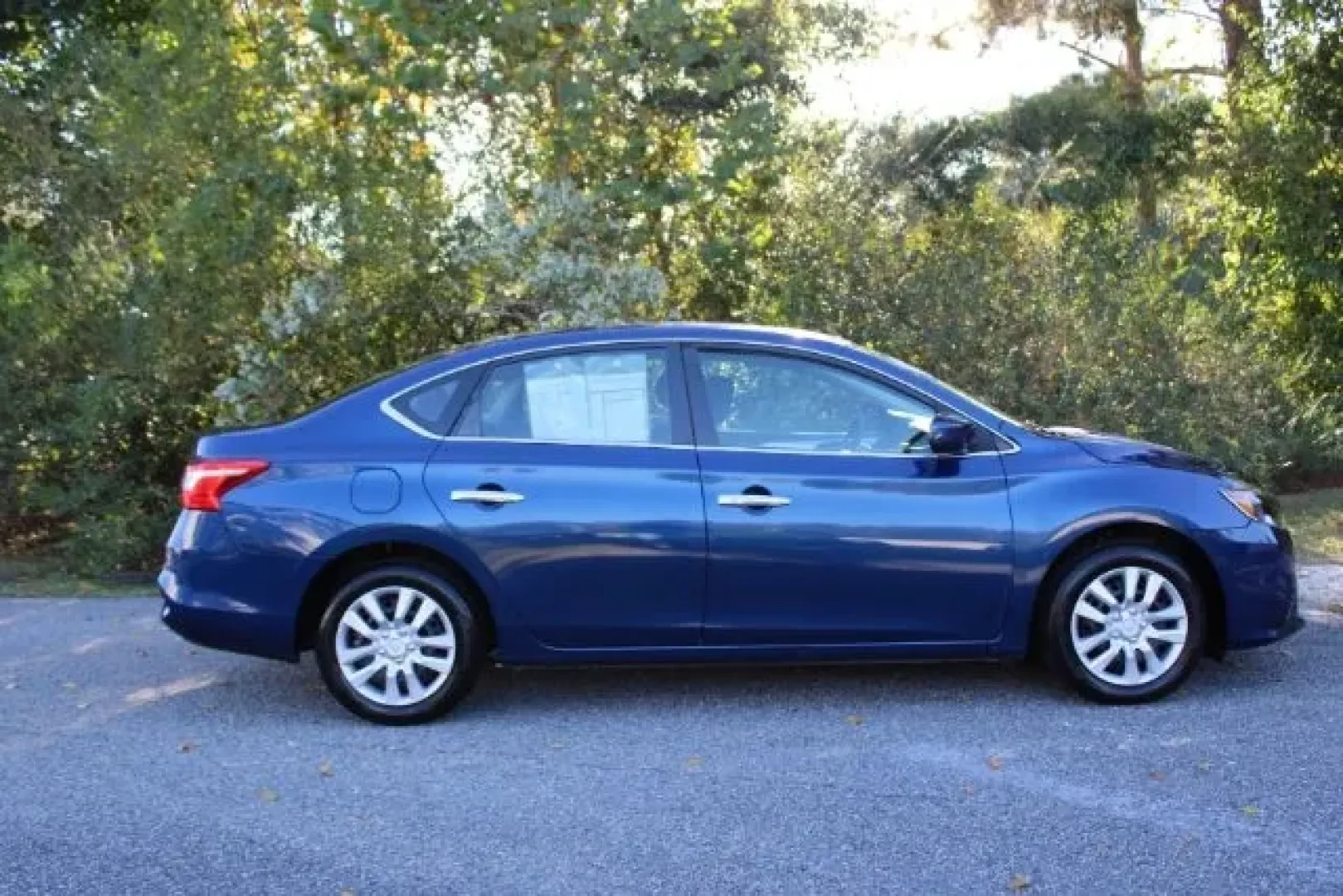 2019 Nissan Sentra S CVT (3N1AB7AP0KY) with an 1.8L L4 SFI DOHC 16 engine, Continuously Variabl transmission, located at 9146 Ocean Hwy West, Calabash, NC, 28467, (910) 579-1110, 33.928635, -78.576157 - **Discover the Perfect Blend of Comfort and Affordability with the 2019 Nissan Sentra at Car City - Whitesville!**<br /> <br /> If you're seeking a reliable, stylish, and efficient sedan for your daily commute or weekend getaways, look no further than this 2019 Nissan Sentra, available now at Car Ci - Photo#3
