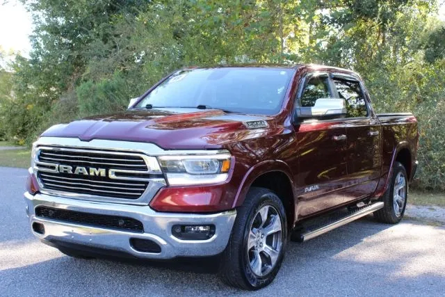 photo of 2019 Ram 1500 Laramie Crew Cab 4x4 5'7 Box