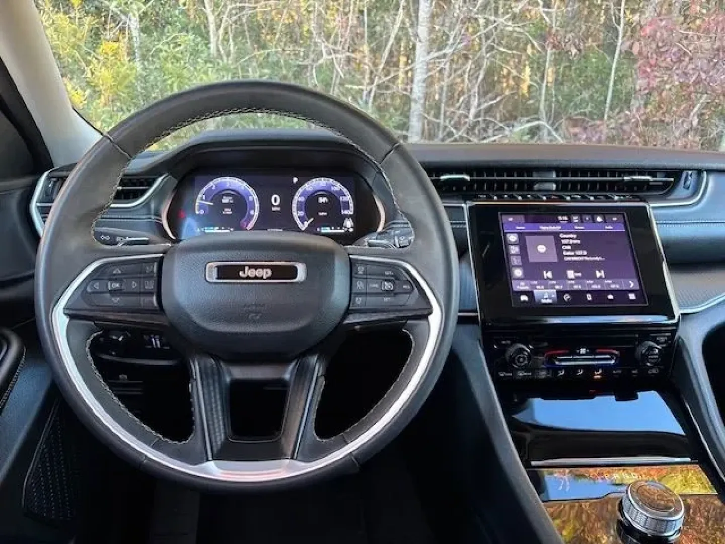 2023 /Global Black Jeep Grand Cherokee Laredo 4x2 (1C4RJJAG5P8) with an Pentastar 3.6L V-6 DOHC engine, located at 2761 East Hwy 501, Conway, SC, 29526, (843) 331-1151, 33.781528, -78.989883 - Unlock your adventurous spirit with the 2023 Jeep Grand Cherokee Laredo, available now at Car City - Calabash! This exceptional SUV is perfect for families, outdoor enthusiasts, and anyone looking to elevate their driving experience in Calabash, NC. Whether you're navigating the bustling streets of - Photo#7