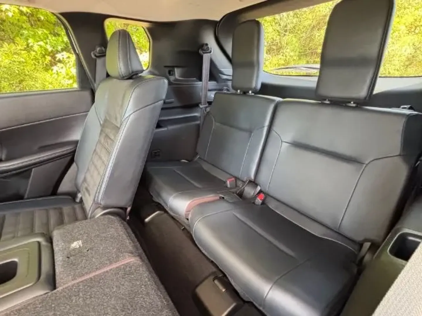 2024 /Black Mitsubishi Outlander SE 2.5 2WD | SE Black Edition S-AWC | SE Black Edition w/Pano Roof S-AWC (JA4J3VA89RZ) with an 2.5L I-4 gasoline direct injection engine, located at 2761 East Hwy 501, Conway, SC, 29526, (843) 331-1151, 33.781528, -78.989883 - **Explore the Open Road with the 2024 Mitsubishi Outlander: Your Ideal Adventure Companion!**<br /> <br /> Are you in search of a dependable vehicle that can keep up with your adventurous lifestyle while accommodating your family's needs? Look no further than this stunning 2024 Mitsubishi Outlander, - Photo#12