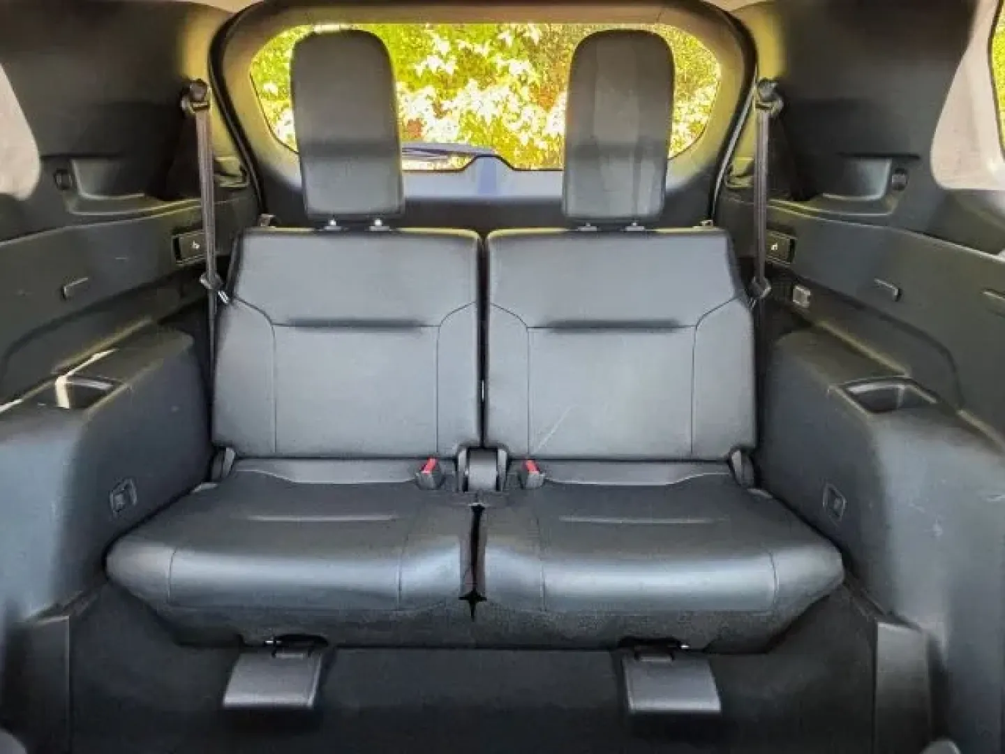 2024 /Black Mitsubishi Outlander SE 2.5 2WD | SE Black Edition S-AWC | SE Black Edition w/Pano Roof S-AWC (JA4J3VA89RZ) with an 2.5L I-4 gasoline direct injection engine, located at 2761 East Hwy 501, Conway, SC, 29526, (843) 331-1151, 33.781528, -78.989883 - **Explore the Open Road with the 2024 Mitsubishi Outlander: Your Ideal Adventure Companion!**<br /> <br /> Are you in search of a dependable vehicle that can keep up with your adventurous lifestyle while accommodating your family's needs? Look no further than this stunning 2024 Mitsubishi Outlander, - Photo#14