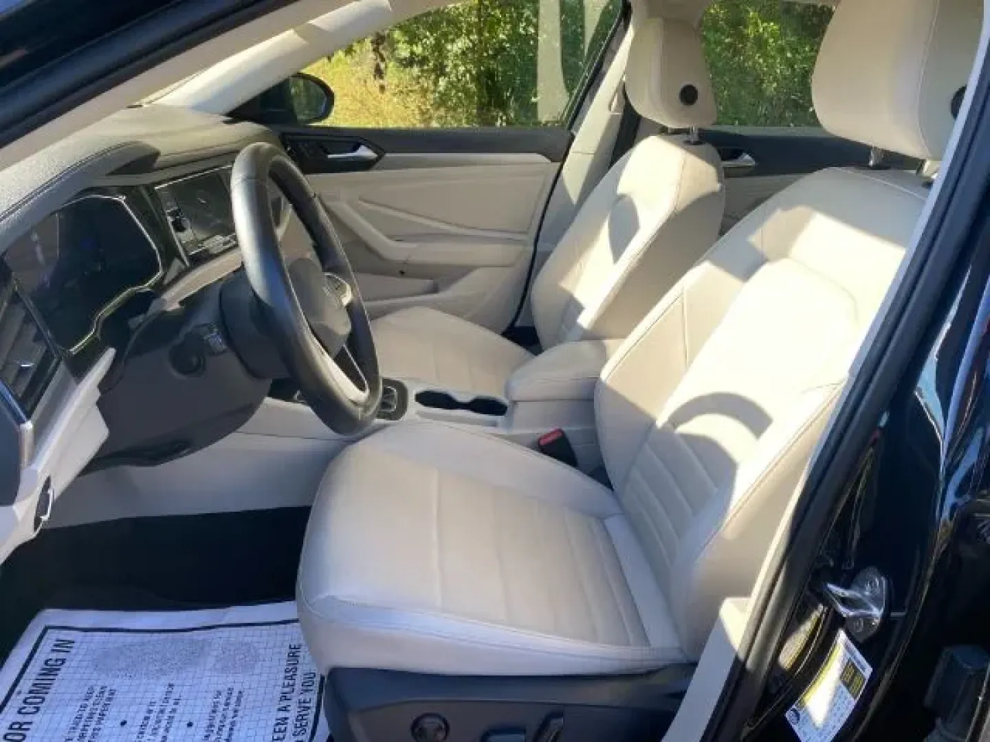 2023 /Storm Gray Volkswagen Jetta 1.5T SE (3VWEM7BU1PM) with an 1.5L I-4 gasoline direct injection engine, located at 9146 Ocean Hwy West, Calabash, NC, 28467, (910) 579-1110, 33.928635, -78.576157 - Are you ready to elevate your daily commute or weekend getaways? The 2023 Volkswagen Jetta 1.5T SE is the perfect companion for anyone looking for a reliable and stylish sedan that seamlessly fits into a busy lifestyle. With its blend of comfort, efficiency, and modern technology, this vehicle is id - Photo#4