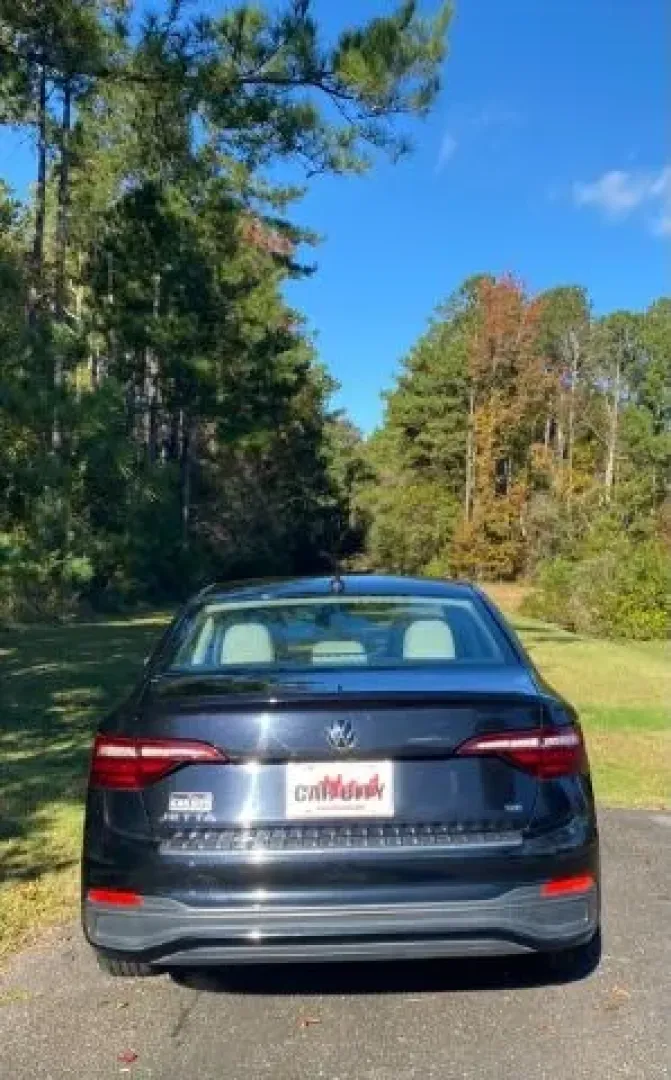 2023 /Storm Gray Volkswagen Jetta 1.5T SE (3VWEM7BU1PM) with an 1.5L I-4 gasoline direct injection engine, located at 9146 Ocean Hwy West, Calabash, NC, 28467, (910) 579-1110, 33.928635, -78.576157 - Are you ready to elevate your daily commute or weekend getaways? The 2023 Volkswagen Jetta 1.5T SE is the perfect companion for anyone looking for a reliable and stylish sedan that seamlessly fits into a busy lifestyle. With its blend of comfort, efficiency, and modern technology, this vehicle is id - Photo#3