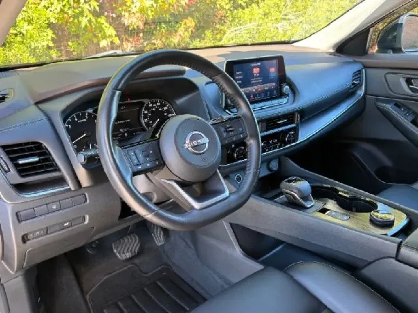 2023 /Charcoal Nissan Rogue SV Intelligent AWD (JN8BT3BB3PW) with an VC-Turbo 1.5L I-3 gasoline direct injection engine, located at 2761 East Hwy 501, Conway, SC, 29526, (843) 331-1151, 33.781528, -78.989883 - Looking for an SUV that excels in both style and function? Meet the 2023 Nissan Rogue SV Intelligent AWD, a perfect solution for families, commuters, and weekend adventurers alike. With its striking Super Black exterior and sophisticated charcoal interior, this vehicle is designed to elevate your da - Photo#8