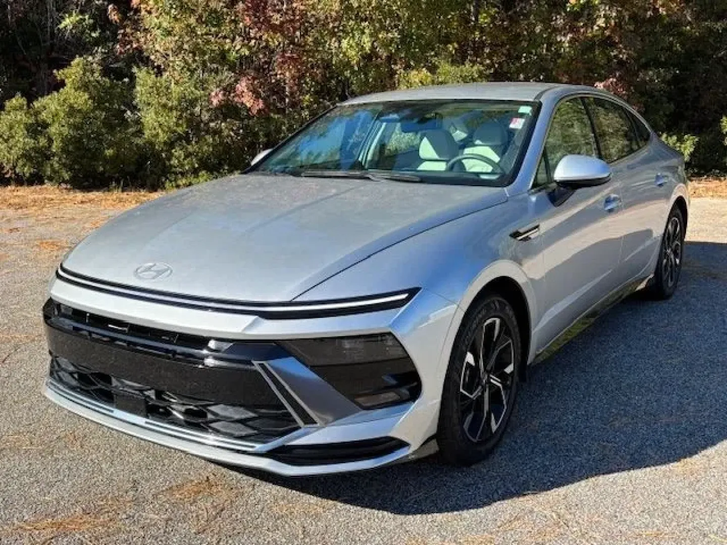 2024 /GREIGE Hyundai Sonata SEL (KMHL64JA9RA) with an Smartstream 2.5L I-4 port/direct injection engine, located at 2761 East Hwy 501, Conway, SC, 29526, (843) 331-1151, 33.781528, -78.989883 - **Experience the Joy of Driving with a 2024 Hyundai Sonata SEL - Your Ideal Commuter Companion!**<br /> <br /> Are you searching for a reliable vehicle that perfectly balances comfort, style, and technology? Look no further than this stunning 2024 Hyundai Sonata SEL, now available at Car City - Conw - Photo#0