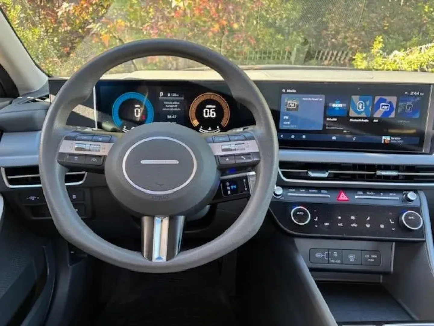 2024 /GREIGE Hyundai Sonata SEL (KMHL64JA9RA) with an Smartstream 2.5L I-4 port/direct injection engine, located at 2761 East Hwy 501, Conway, SC, 29526, (843) 331-1151, 33.781528, -78.989883 - **Experience the Joy of Driving with a 2024 Hyundai Sonata SEL - Your Ideal Commuter Companion!**<br /> <br /> Are you searching for a reliable vehicle that perfectly balances comfort, style, and technology? Look no further than this stunning 2024 Hyundai Sonata SEL, now available at Car City - Conw - Photo#7