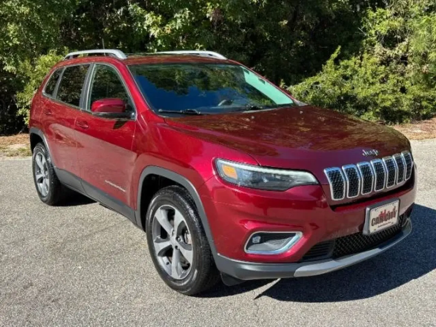 2019 /Black Jeep Cherokee Limited 4x4 (1C4PJMDX2KD) with an Other engine, located at 2761 East Hwy 501, Conway, SC, 29526, (843) 331-1151, 33.781528, -78.989883 - **Discover Your Next Adventure with the 2019 Jeep Cherokee Limited 4x4 at Car City - Conway! Perfect for Every Lifestyle!**<br /> <br /> Are you on the lookout for a versatile vehicle that can effortlessly adapt to your lifestyle? Whether you're a growing family needing extra space, a commuter seeki - Photo#1