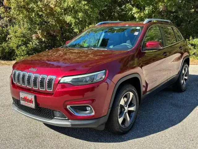 photo of 2019 Jeep Cherokee Limited 4x4