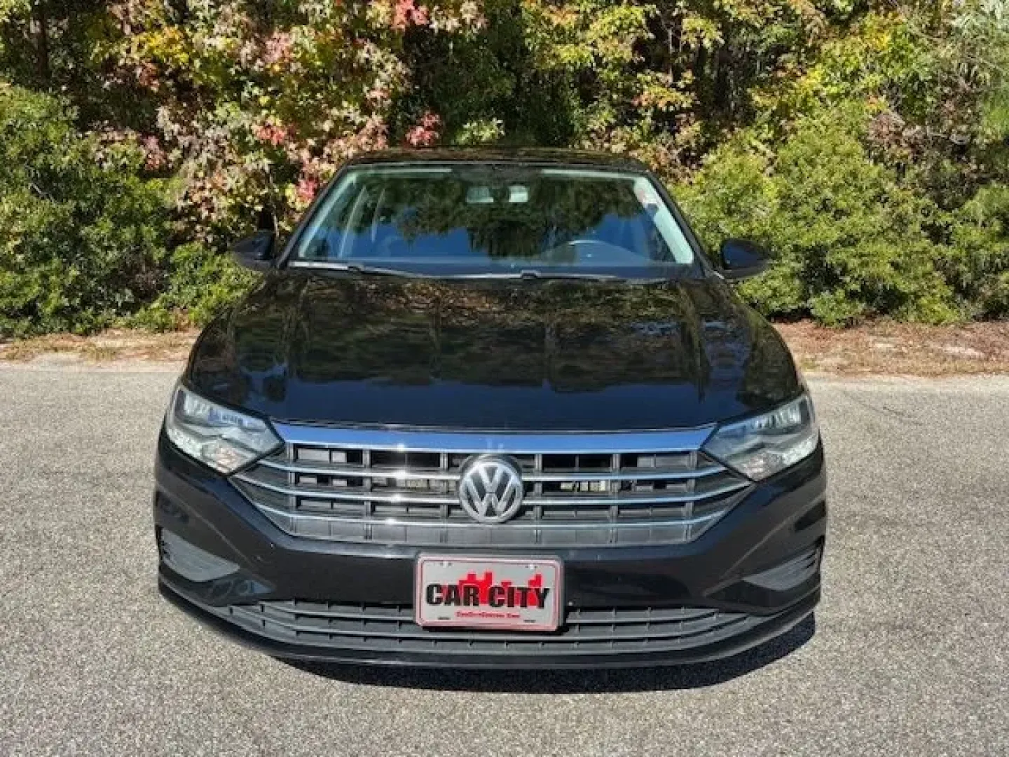 2021 Volkswagen Jetta 1.4T SE 8A (3VWC57BUXMM) with an 1.4L L4 DOHC 16V engine, 8-Speed Automatic transmission, located at 2761 East Hwy 501, Conway, SC, 29526, (843) 331-1151, 33.781528, -78.989883 - **Experience the Freedom of the Open Road in a 2021 Volkswagen Jetta!**<br /> <br /> Are you ready to elevate your driving experience? The 2021 Volkswagen Jetta is not just a sedan; it's your ticket to adventure, comfort, and reliability-perfectly tailored for commuters, small families, and anyone l - Photo#4