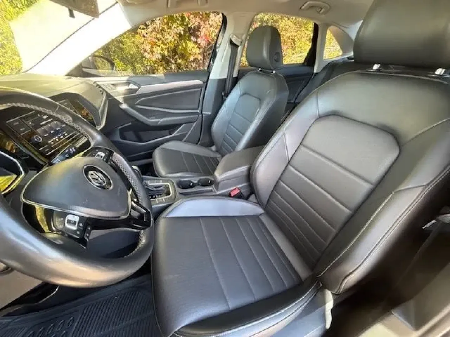 2021 Volkswagen Jetta 1.4T SE 8A (3VWC57BUXMM) with an 1.4L L4 DOHC 16V engine, 8-Speed Automatic transmission, located at 2761 East Hwy 501, Conway, SC, 29526, (843) 331-1151, 33.781528, -78.989883 - **Experience the Freedom of the Open Road in a 2021 Volkswagen Jetta!**<br /> <br /> Are you ready to elevate your driving experience? The 2021 Volkswagen Jetta is not just a sedan; it's your ticket to adventure, comfort, and reliability-perfectly tailored for commuters, small families, and anyone l - Photo#11