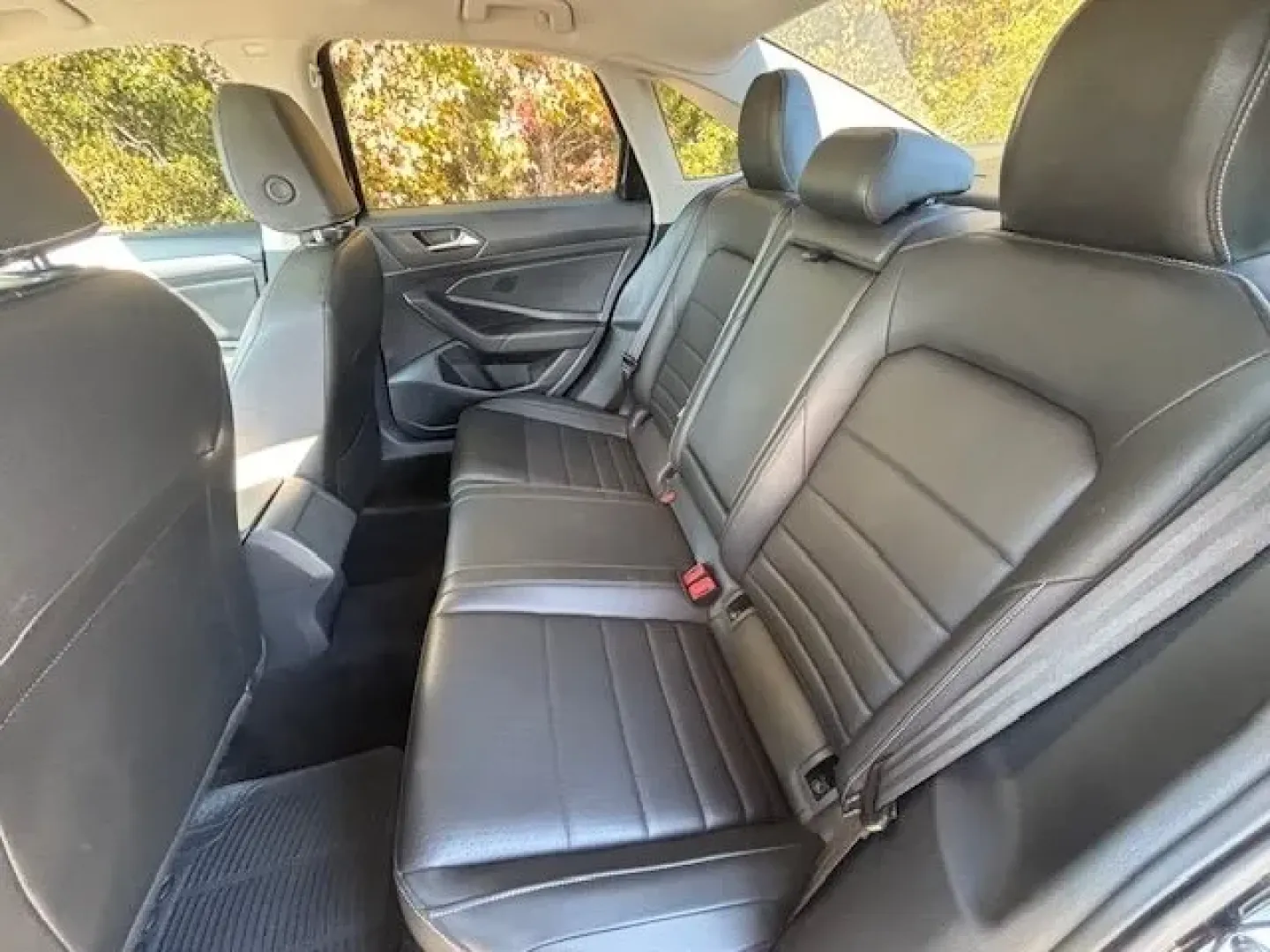 2021 Volkswagen Jetta 1.4T SE 8A (3VWC57BUXMM) with an 1.4L L4 DOHC 16V engine, 8-Speed Automatic transmission, located at 2761 East Hwy 501, Conway, SC, 29526, (843) 331-1151, 33.781528, -78.989883 - **Experience the Freedom of the Open Road in a 2021 Volkswagen Jetta!**<br /> <br /> Are you ready to elevate your driving experience? The 2021 Volkswagen Jetta is not just a sedan; it's your ticket to adventure, comfort, and reliability-perfectly tailored for commuters, small families, and anyone l - Photo#12