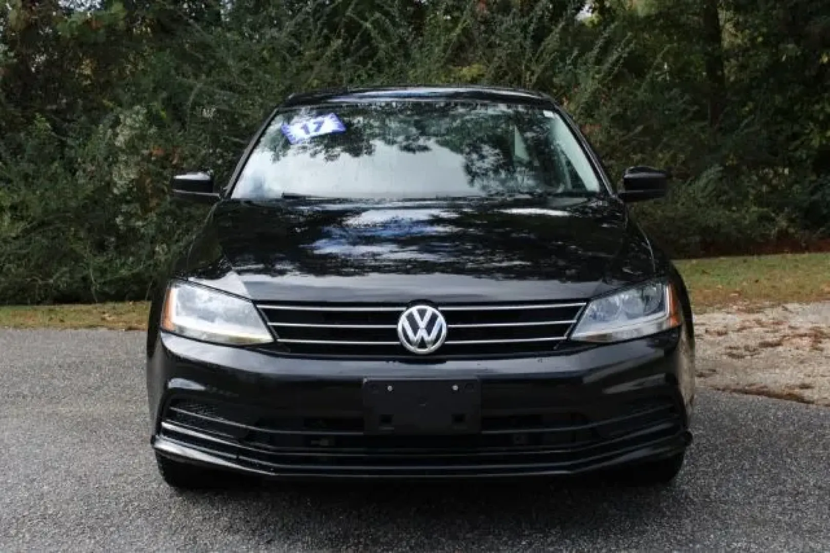 2017 Volkswagen Jetta 1.4T S 6A (3VW2B7AJ5HM) with an 1.4L L4 DOHC 20V engine, 6-Speed Automatic transmission, located at 3598 James B White Hwy South, Whiteville, NC, 28472, (910) 642-3196, 34.294846, -78.732613 - **Unleash the Thrill of the Open Road with the 2017 Volkswagen Jetta - Your Ideal Commuter Companion!**<br /> <br /> Are you searching for a reliable and stylish sedan that fits seamlessly into your busy lifestyle? Look no further than this 2017 Volkswagen Jetta, available now at Car City - Whitesvi - Photo#1