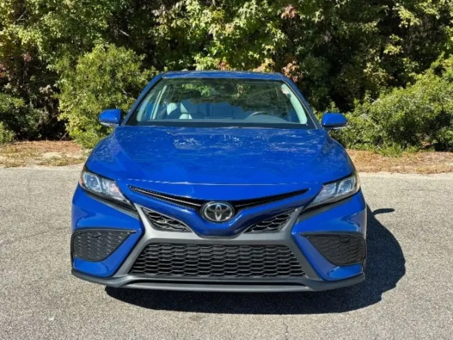 2024 /Ash Toyota Camry SE (4T1T11AK4RU) with an 2.5L I-4 port/direct injection engine, located at 2761 East Hwy 501, Conway, SC, 29526, (843) 331-1151, 33.781528, -78.989883 - **Discover the Perfect Blend of Comfort and Style with the 2024 Toyota Camry SE at Car City - Conway!**<br /> <br /> Are you searching for the ultimate sedan that effortlessly combines style, performance, and comfort? Imagine cruising through the charming streets of Conway, SC, in a sleek Reservoir - Photo#4