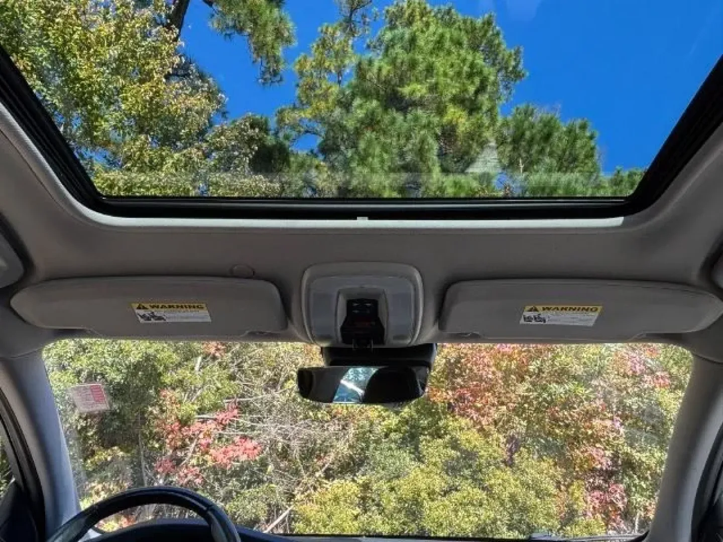 2018 /BLACK LEATHER Volvo S60 T5 Dynamic (YV140MTL0J2) with an Drive-E 2L I-4 gasoline direct injection engine, located at 2761 East Hwy 501, Conway, SC, 29526, (843) 331-1151, 33.781528, -78.989883 - **Discover the Perfect Blend of Luxury and Affordability with This 2018 Volvo S60 at Car City - Conway!**<br /> <br /> Are you on the lookout for a sophisticated sedan that effortlessly combines stylish design, cutting-edge technology, and exceptional performance? Look no further! This 2018 Volvo S6 - Photo#9