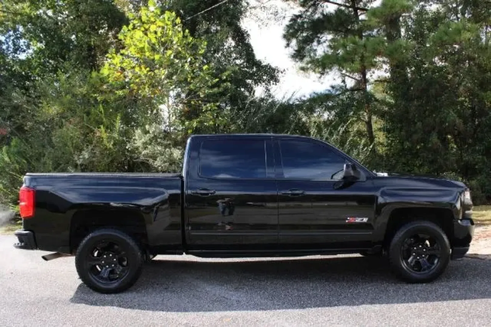 2016 Chevrolet Silverado 1500 2LZ (3GCUKSEC7GG) with an Other engine, located at 3598 James B White Hwy South, Whiteville, NC, 28472, (910) 642-3196, 34.294846, -78.732613 - **Unleash Your Adventurous Spirit with the 2016 Chevrolet Silverado 1500 at Car City Conway!**<br /> <br /> If you're seeking a reliable companion for weekend adventures or a robust vehicle for your daily commutes, look no further than the 2016 Chevrolet Silverado 1500. This formidable truck is des - Photo#4