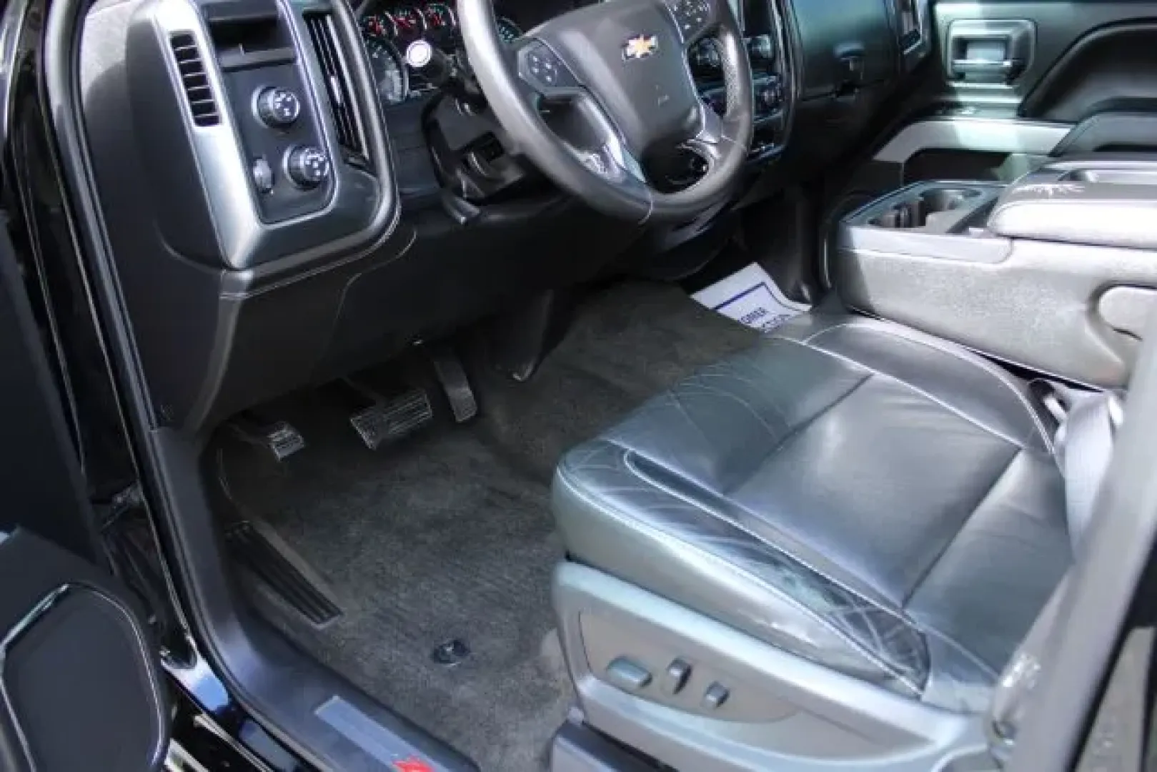 2016 Chevrolet Silverado 1500 2LZ (3GCUKSEC7GG) with an Other engine, located at 3598 James B White Hwy South, Whiteville, NC, 28472, (910) 642-3196, 34.294846, -78.732613 - **Unleash Your Adventurous Spirit with the 2016 Chevrolet Silverado 1500 at Car City Conway!**<br /> <br /> If you're seeking a reliable companion for weekend adventures or a robust vehicle for your daily commutes, look no further than the 2016 Chevrolet Silverado 1500. This formidable truck is des - Photo#7