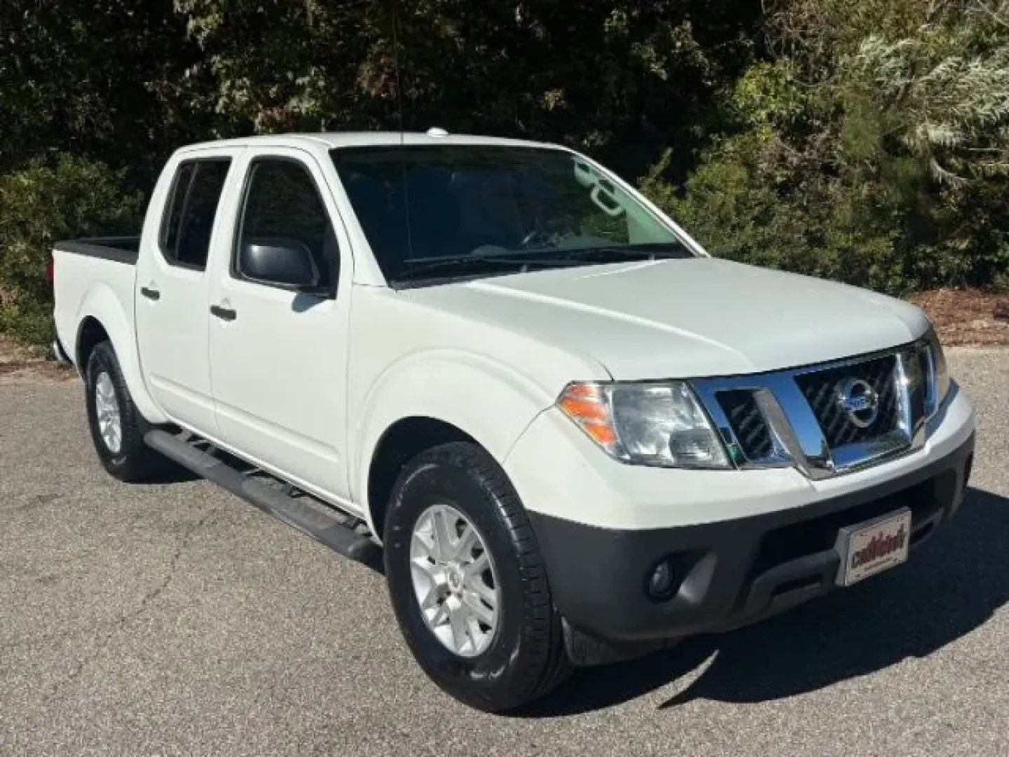 2016 /Beige Nissan Frontier SV (1N6AD0ER5GN) with an VQ 4L V-6 DOHC engine, located at 2761 East Hwy 501, Conway, SC, 29526, (843) 331-1151, 33.781528, -78.989883 - Are you ready to elevate your adventurous lifestyle? Introducing the 2016 Nissan Frontier SV, a rugged yet refined pickup truck that perfectly balances everyday utility with off-road prowess. Whether you're hauling gear for a weekend camping trip or tackling long commutes through Conway's scenic rou - Photo#1