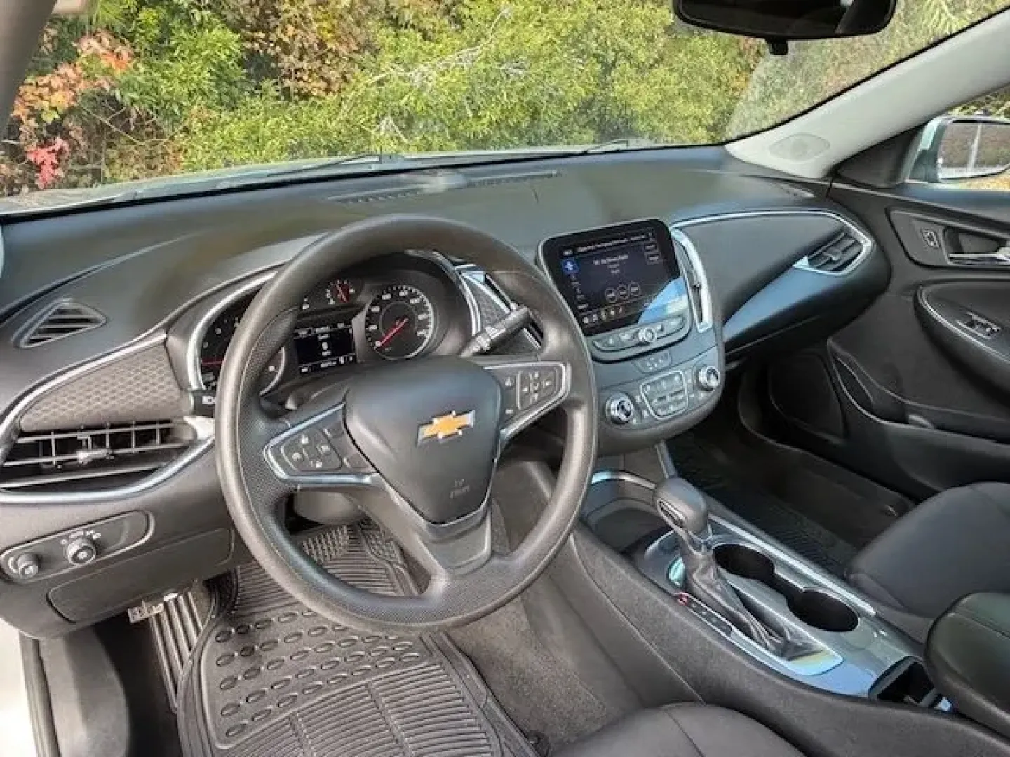 2021 /Jet Black Chevrolet Malibu FWD LT (1G1ZD5ST5MF) with an ECOTEC 1.5L I-4 gasoline direct injection engine, located at 2761 East Hwy 501, Conway, SC, 29526, (843) 331-1151, 33.781528, -78.989883 - **Discover Your Perfect Family Sedan: 2021 Chevrolet Malibu LT Car City, Conway, SC**<br /> <br /> Are you in the market for a reliable and stylish vehicle that can keep up with your busy lifestyle? Look no further than this stunning 2021 Chevrolet Malibu LT, now available at Car City, your trusted - Photo#9