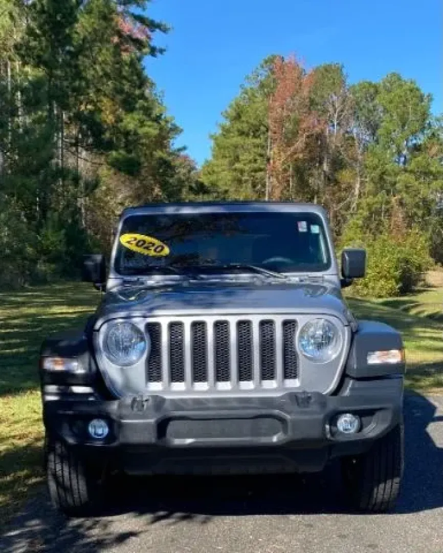2020 Jeep Wrangler Sport S 4X4 (1C4HJXDG8LW) with an 3.6L V6 DOHC 24V FFV engine, 6A transmission, located at 2761 East Hwy 501, Conway, SC, 29526, (843) 331-1151, 33.781528, -78.989883 - **Explore New Adventures with the 2020 Jeep Wrangler Sport S 4X4!** <br /> <br /> Are you ready to elevate your outdoor adventures or simply make your daily commute more enjoyable? The 2020 Jeep Wrangler Sport S 4X4 is the perfect companion for those who crave a lifestyle filled with exploration and - Photo#1