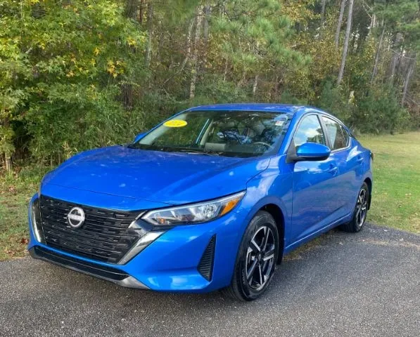 photo of 2024 Nissan Sentra SV Xtronic CVT