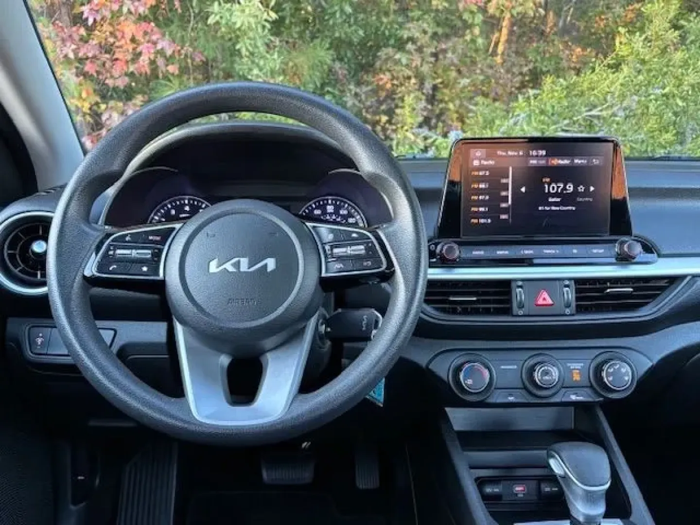 2023 /Black Kia Forte LXS (3KPF24AD4PE) with an 2L I-4 DOHC engine, located at 2761 East Hwy 501, Conway, SC, 29526, (843) 331-1151, 33.781528, -78.989883 - Discover the perfect companion for your daily commute or weekend adventures: the 2023 Kia Forte LXS, available now at Car City - Conway. This sleek, deep sea blue sedan combines style, practicality, and advanced technology to transform every drive into a memorable experience. Whether you're navigati - Photo#7