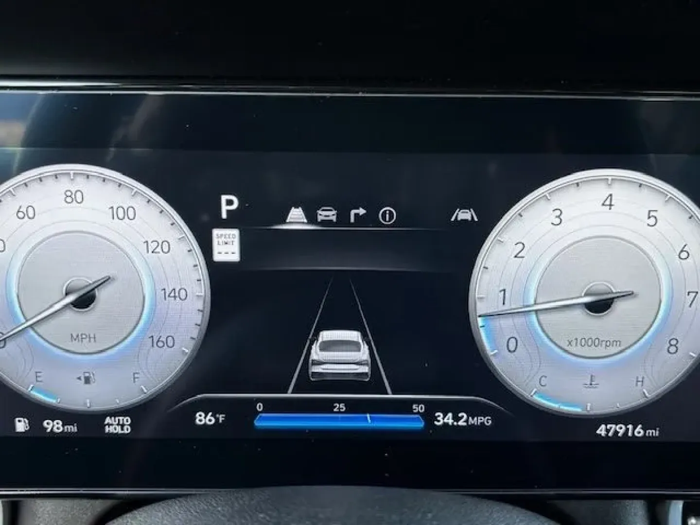 2024 /Black Hyundai Elantra Limited (KMHLP4DG7RU) with an Nu PE 2L I-4 DOHC engine, located at 2761 East Hwy 501, Conway, SC, 29526, (843) 331-1151, 33.781528, -78.989883 - **Discover the Perfect Blend of Style and Efficiency: 2024 Hyundai Elantra Limited at Car City - Conway**<br /> <br /> Are you in the market for a vehicle that effortlessly combines modern design with functionality? Whether you're a daily commuter navigating the bustling streets of Conway, SC, or a - Photo#6