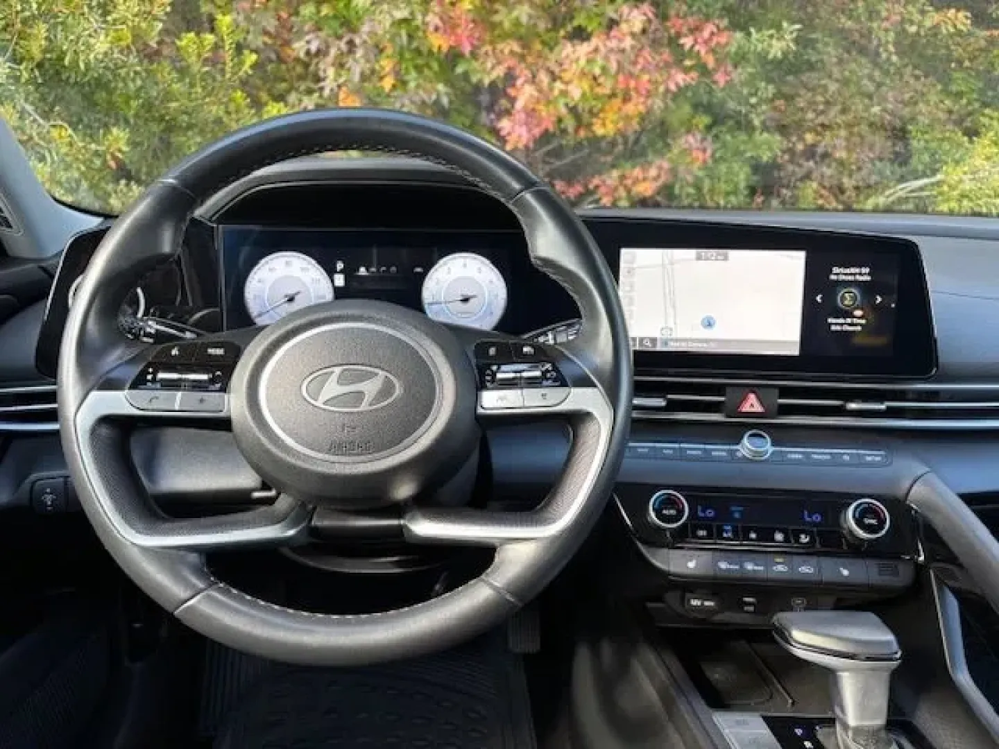 2024 /Black Hyundai Elantra Limited (KMHLP4DG7RU) with an Nu PE 2L I-4 DOHC engine, located at 2761 East Hwy 501, Conway, SC, 29526, (843) 331-1151, 33.781528, -78.989883 - **Discover the Perfect Blend of Style and Efficiency: 2024 Hyundai Elantra Limited at Car City - Conway**<br /> <br /> Are you in the market for a vehicle that effortlessly combines modern design with functionality? Whether you're a daily commuter navigating the bustling streets of Conway, SC, or a - Photo#7