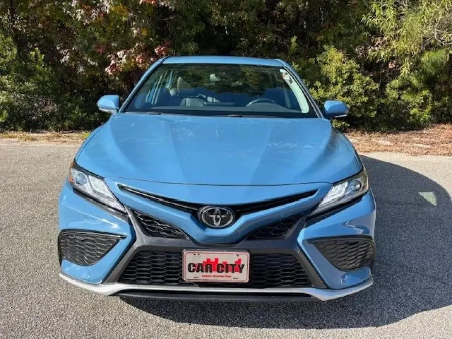 2024 /Black Toyota Camry XSE (4T1K61AK4RU) with an Dynamic Force 2.5L I-4 port/direct injection engine, 8A transmission, located at 9146 Ocean Hwy West, Calabash, NC, 28467, (910) 579-1110, 33.928635, -78.576157 - Step into the future of driving with this stunning 2024 Toyota Camry XSE, a perfect blend of style, performance, and cutting-edge technology. Whether you're commuting to work, embarking on weekend getaways, or simply enjoying the drive, this sedan is designed to elevate your lifestyle. At Car City - - Photo#4