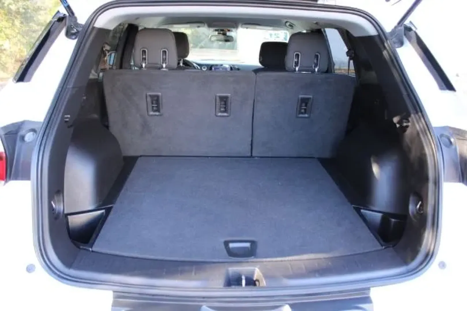 2021 /Jet Black, premium c Chevrolet Blazer 2LT (3GNKBCRS9MS) with an 3.6L V6 DOHC 24V engine, 9-Speed Automatic transmission, located at 3598 James B White Hwy South, Whiteville, NC, 28472, (910) 642-3196, 34.294846, -78.732613 - **Discover Adventure and Comfort with the 2021 Chevrolet Blazer at Car City - Whitesville!**<br /> <br /> Are you ready to elevate your daily commute or embark on weekend adventures? The 2021 Chevrolet Blazer is designed for those who crave both style and functionality. With its sleek Summit White e - Photo#7