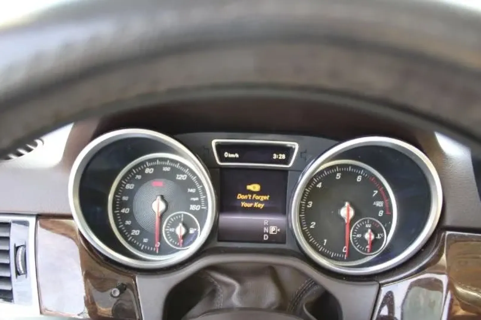 2016 Mercedes-Benz GLE 350 4MATIC (4JGDA5HB6GA) with an 3.5L V-6 gasoline direct injection engine, located at 3598 James B White Hwy South, Whiteville, NC, 28472, (910) 642-3196, 34.294846, -78.732613 - ### Discover Adventure and Luxury Combined with a 2016 Mercedes-Benz GLE 350<br /> <br /> Are you ready to elevate your driving experience? Picture this: You're embarking on a weekend getaway, loaded with friends or family, the stunning Polar White 2016 Mercedes-Benz GLE 350 parked outside, ready to - Photo#6