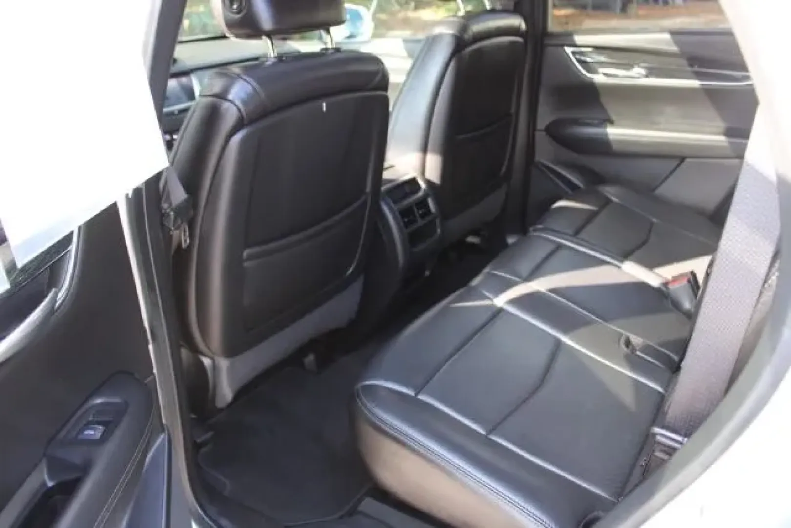 2020 Cadillac XT5 FWD Premium Luxury (1GYKNCRS0LZ) with an Other engine, located at 3598 James B White Hwy South, Whiteville, NC, 28472, (910) 642-3196, 34.294846, -78.732613 - 2020 Cadillac XT5 FWD Premium Luxury - Photo#10