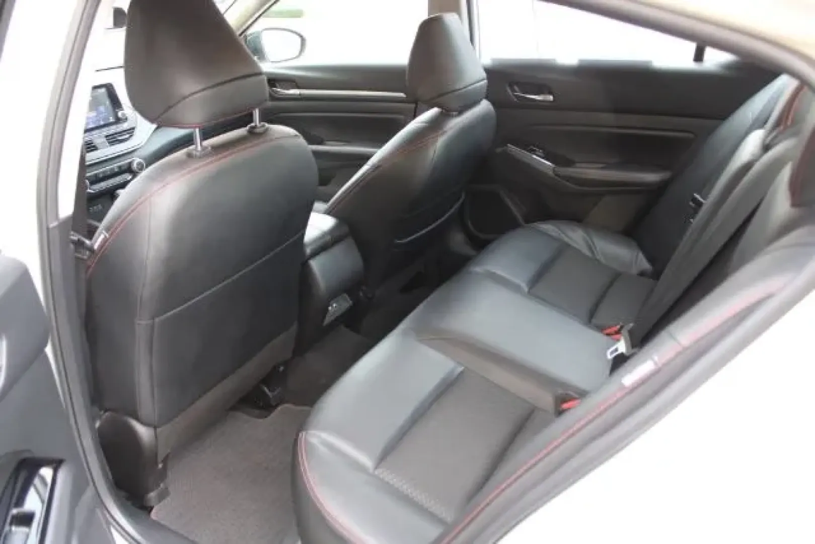 2024 Nissan Altima SR FWD (1N4BL4CV3RN) with an 2.5L I-4 gasoline direct injection engine, located at 3598 James B White Hwy South, Whiteville, NC, 28472, (910) 642-3196, 34.294846, -78.732613 - Are you searching for a reliable and stylish sedan that fits perfectly into your busy lifestyle? Look no further than this stunning 2024 Nissan Altima SR FWD, available now at Car City - Whitesville! This pre-owned vehicle is ideal for families, commuters, and anyone who appreciates quality used veh - Photo#7