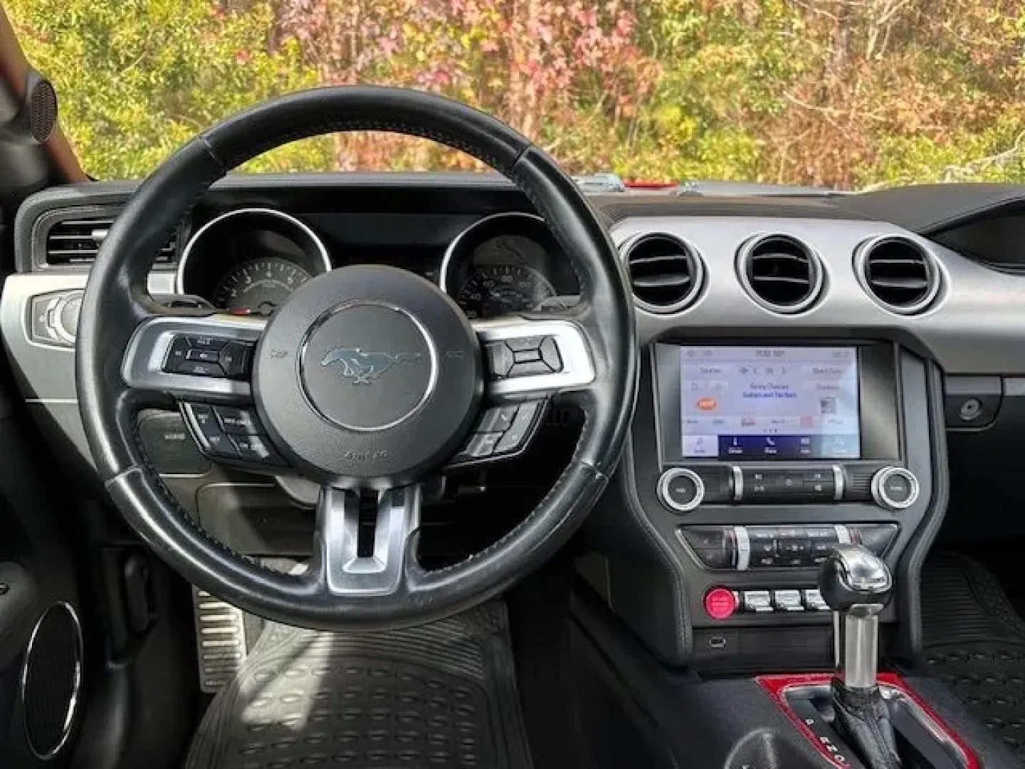 2020 /Ebony Ford Mustang EcoBoost Premium Convertible (1FATP8UH3L5) with an EcoBoost 2.3L I-4 gasoline direct injection engine, located at 2761 East Hwy 501, Conway, SC, 29526, (843) 331-1151, 33.781528, -78.989883 - **Experience the Thrill of the Open Road with the 2020 Ford Mustang EcoBoost Premium Convertible!**<br /> <br /> Are you ready to turn heads and feel the wind in your hair? Whether you're embarking on weekend adventures or simply looking to elevate your daily commute, our stunning 2020 Ford Mustang - Photo#8