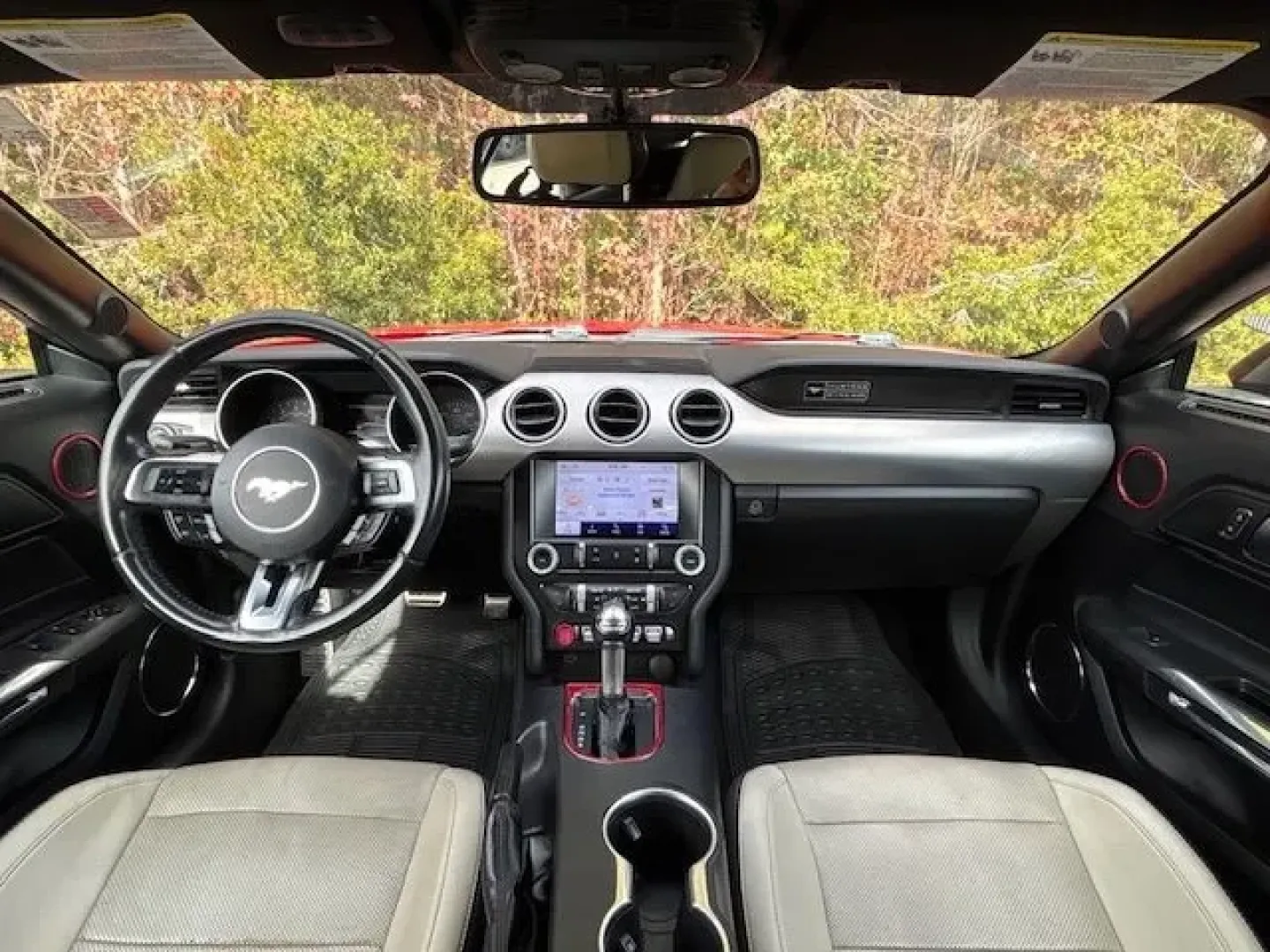 2020 /Ebony Ford Mustang EcoBoost Premium Convertible (1FATP8UH3L5) with an EcoBoost 2.3L I-4 gasoline direct injection engine, located at 2761 East Hwy 501, Conway, SC, 29526, (843) 331-1151, 33.781528, -78.989883 - **Experience the Thrill of the Open Road with the 2020 Ford Mustang EcoBoost Premium Convertible!**<br /> <br /> Are you ready to turn heads and feel the wind in your hair? Whether you're embarking on weekend adventures or simply looking to elevate your daily commute, our stunning 2020 Ford Mustang - Photo#9
