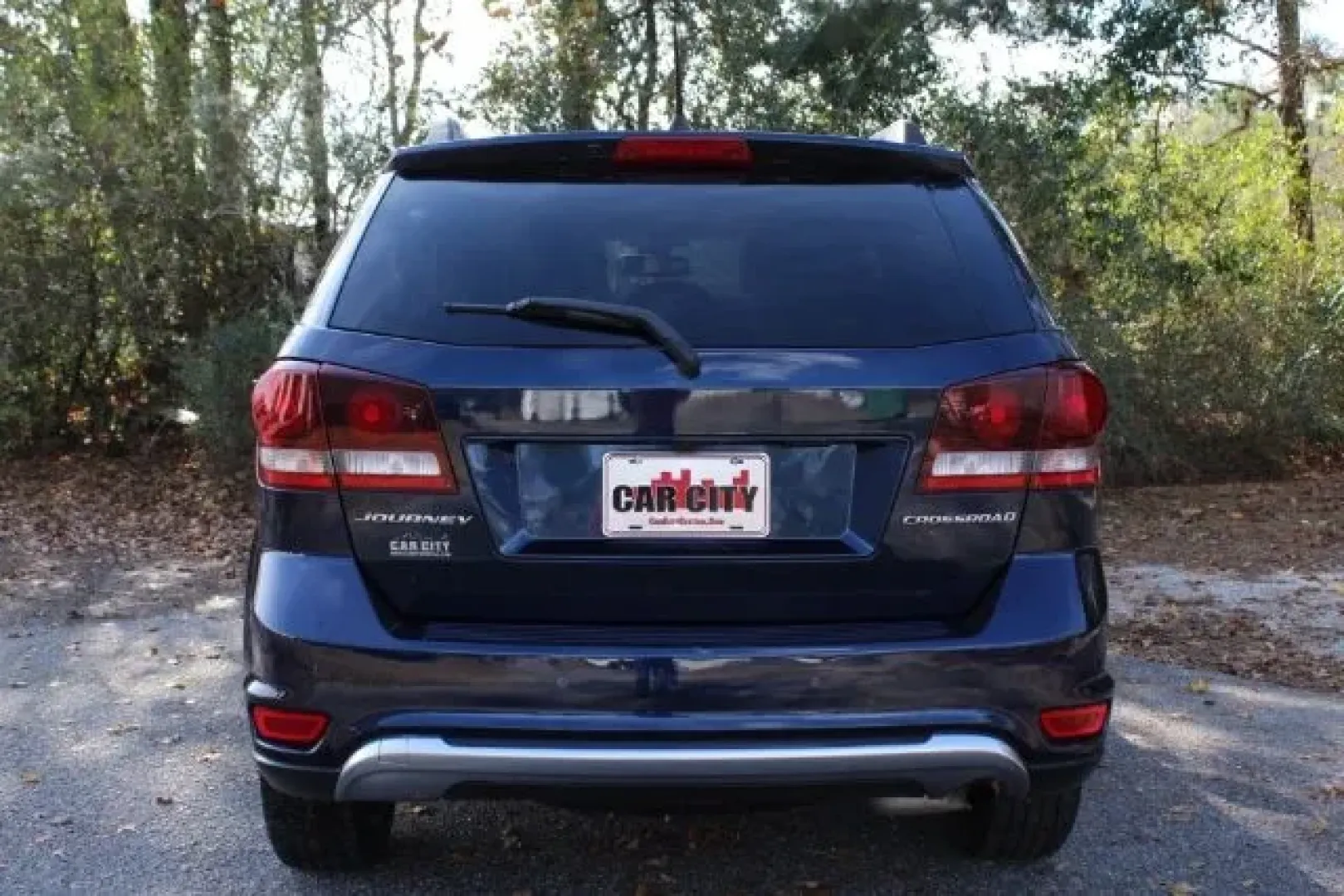 2020 Dodge Journey Crossroad (3C4PDCGB7LT) with an 2.4L L4 DOHC 16V engine, 4-Speed Automatic transmission, located at 3598 James B White Hwy South, Whiteville, NC, 28472, (910) 642-3196, 34.294846, -78.732613 - Are you ready to elevate your family adventures or weekend getaways? Look no further than this 2020 Dodge Journey Crossroad, available now at Car City - Whitesville. This spacious and versatile SUV is designed to keep you and your loved ones comfortable while navigating the scenic roads of Whitevill - Photo#2