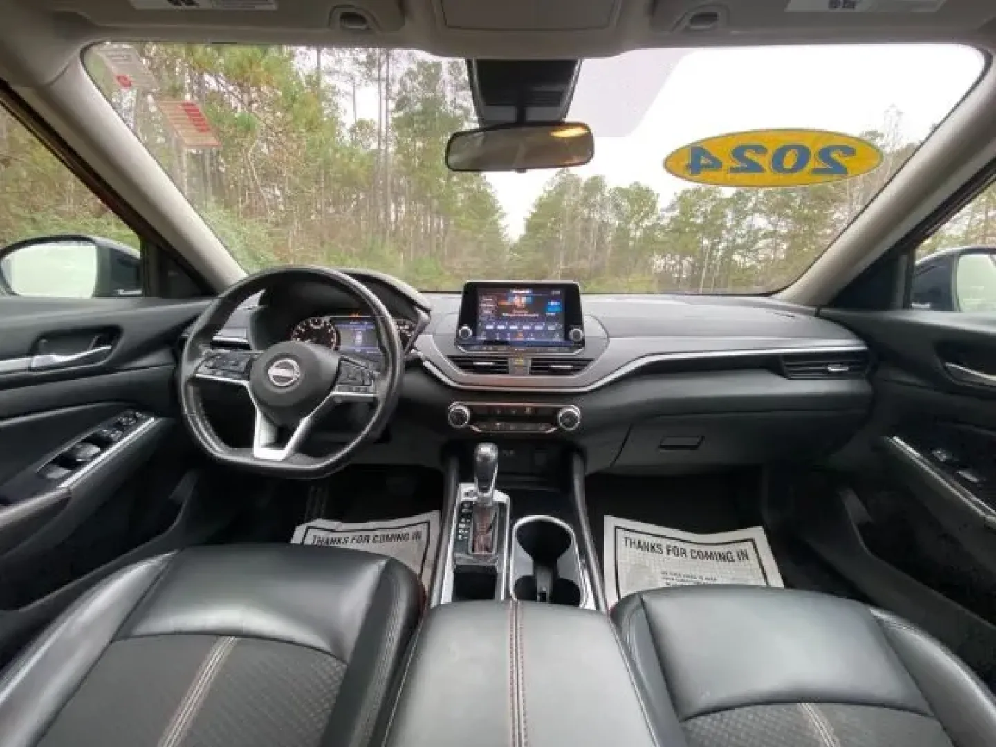2024 /Sport Nissan Altima SR FWD (1N4BL4CV5RN) with an 2.5L I-4 gasoline direct injection engine, located at 9146 Ocean Hwy West, Calabash, NC, 28467, (910) 579-1110, 33.928635, -78.576157 - ### Elevate Your Daily Drive with the 2024 Nissan Altima SR FWD at Car City - Calabash!<br /> <br /> Are you in search of the ideal vehicle that balances style, comfort, and technology? Look no further than the **2024 Nissan Altima SR FWD**, available now at **Car City - Calabash**! Whether you're c - Photo#4