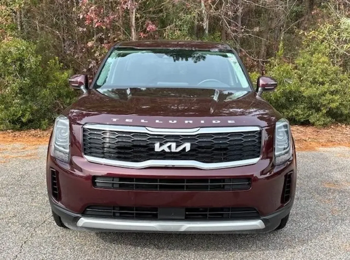 2022 /Black Kia Telluride LX (5XYP2DHC0NG) with an LAMBDA II 3.8L V-6 gasoline direct injection engine, located at 2761 East Hwy 501, Conway, SC, 29526, (843) 331-1151, 33.781528, -78.989883 - **Experience Unmatched Adventure with the 2022 Kia Telluride LX Your Next Family SUV Awaits!**<br /> <br /> Are you ready to elevate your weekends and family outings? The 2022 Kia Telluride LX is designed for those who crave adventure without sacrificing comfort and safety. Perfect for growing fami - Photo#4