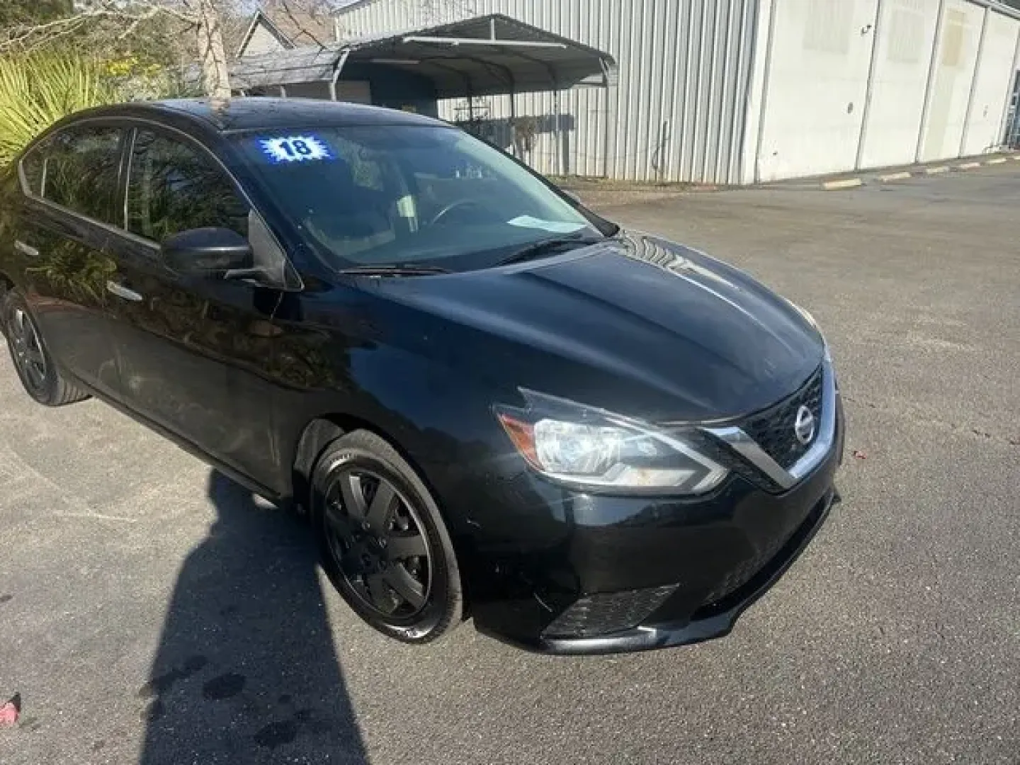 2018 /CHARCOAL CLOTH Nissan Sentra S CVT (3N1AB7AP1JY) with an 1.8L L4 SFI DOHC 16 engine, Continuously Variabl transmission, located at 3598 James B White Hwy South, Whiteville, NC, 28472, (910) 642-3196, 34.294846, -78.732613 - **Discover the Perfect Balance of Style and Efficiency with This 2018 Nissan Sentra at Car City - Calabash!**<br /> <br /> Are you a budget-conscious buyer searching for a vehicle that not only meets your daily commuting needs but also offers a touch of sophistication? Look no further than this stun - Photo#5