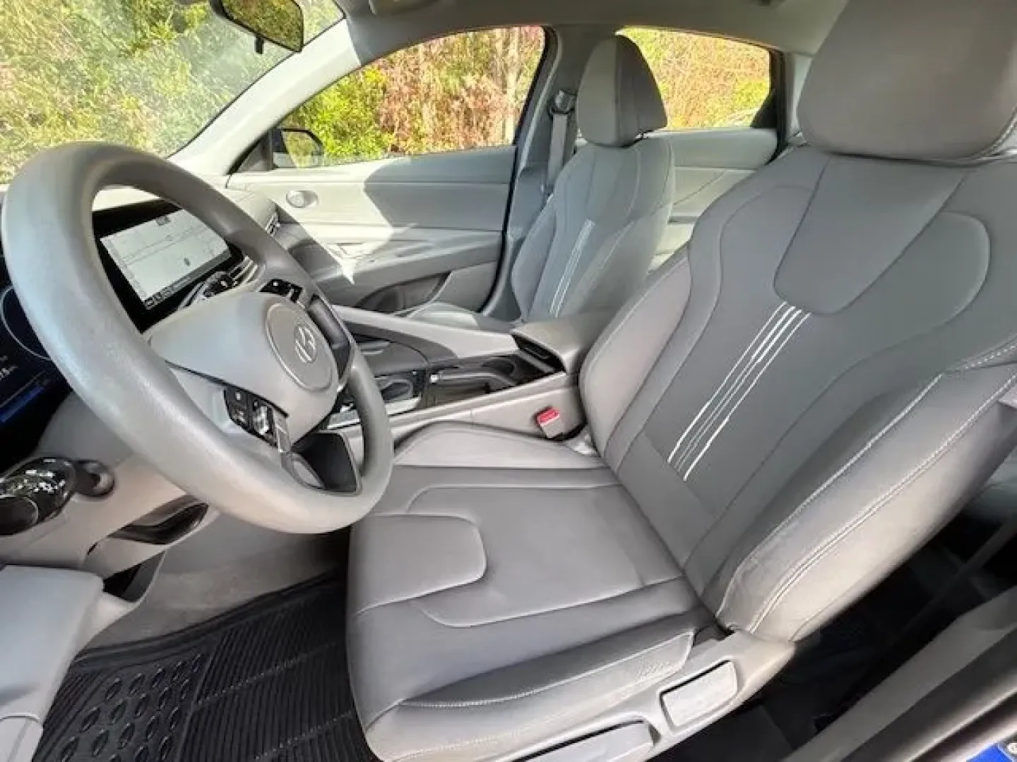 2024 /Medium Gray Hyundai Elantra SEL (KMHLM4DG6RU) with an Nu PE 2L I-4 DOHC engine, located at 2761 East Hwy 501, Conway, SC, 29526, (843) 331-1151, 33.781528, -78.989883 - ### Discover Your Next Adventure with the 2024 Hyundai Elantra SEL at Car City - Conway!<br /> <br /> Are you ready to elevate your daily commute or embark on weekend adventures? The 2024 Hyundai Elantra SEL, now available at Car City - Conway, is the perfect companion for anyone seeking a blend of - Photo#10